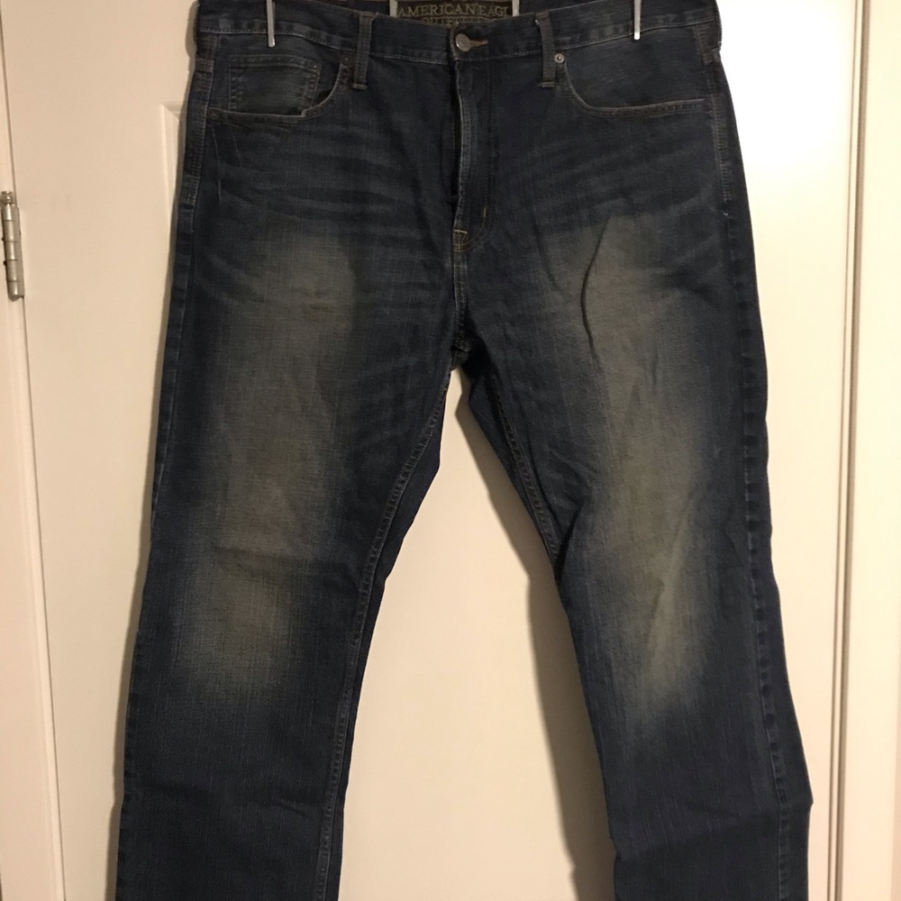 American Eagle Relaxed Straight Jeans